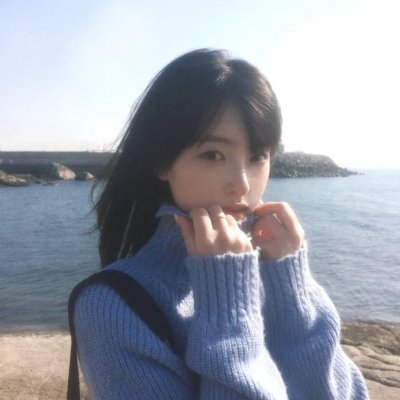 哈莉·奎茵第二季封面