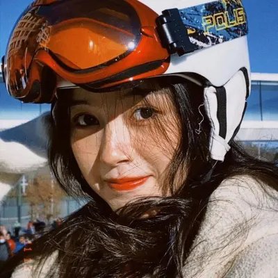 错位爱人封面